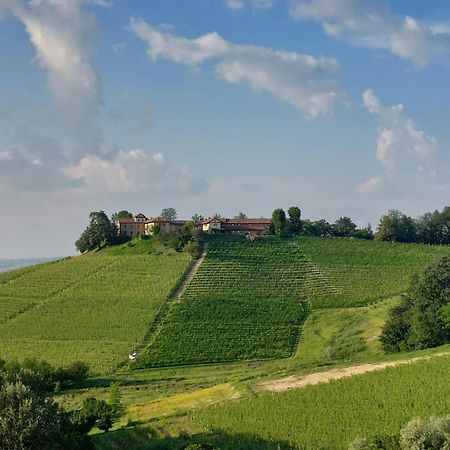 Tenuta Montanello B&B Кастильоне-Фаллетто Экстерьер фото