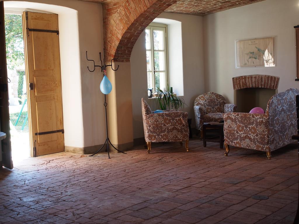 Tenuta Montanello B&B Кастильоне-Фаллетто Экстерьер фото