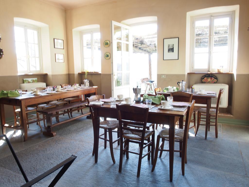 Tenuta Montanello B&B Кастильоне-Фаллетто Экстерьер фото